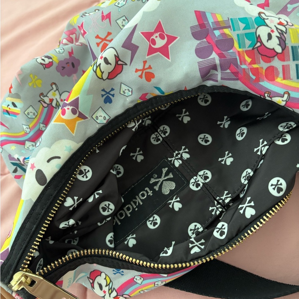 Pastel Rainbow Character Shoulder Bag - Picture 3 of 3